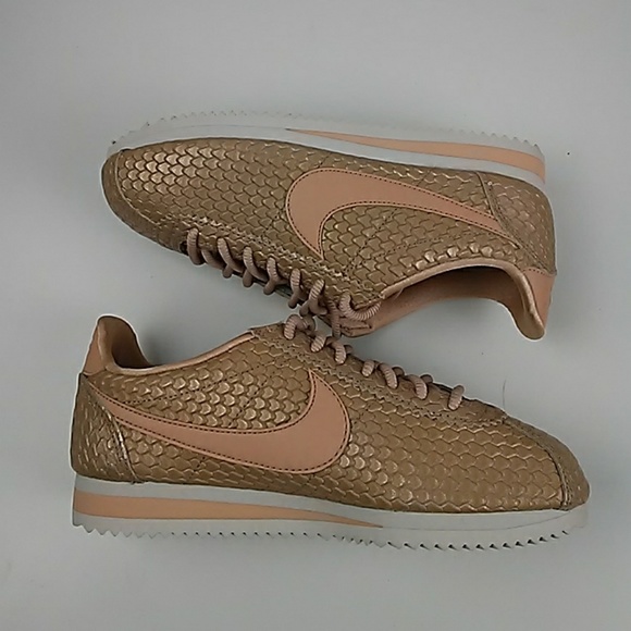 nike cortez snake